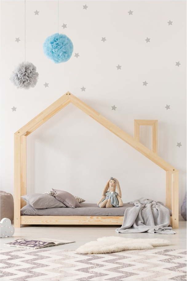 Domečková postel z borovicového dřeva Adeko Mila