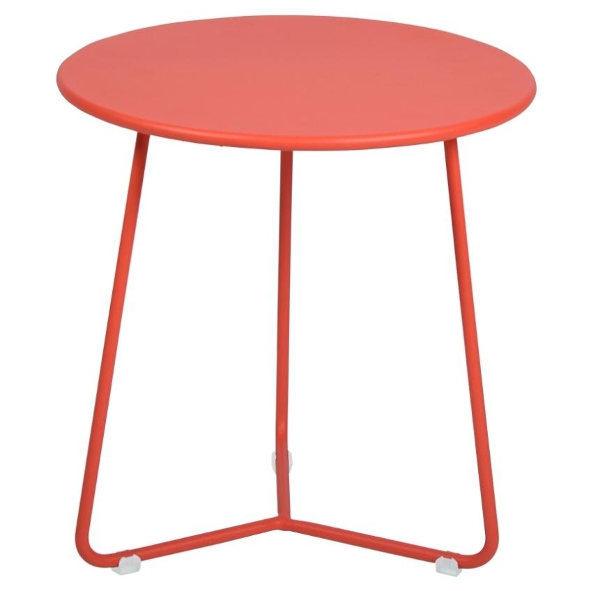 Oranžový kovový odkládací stolek Fermob