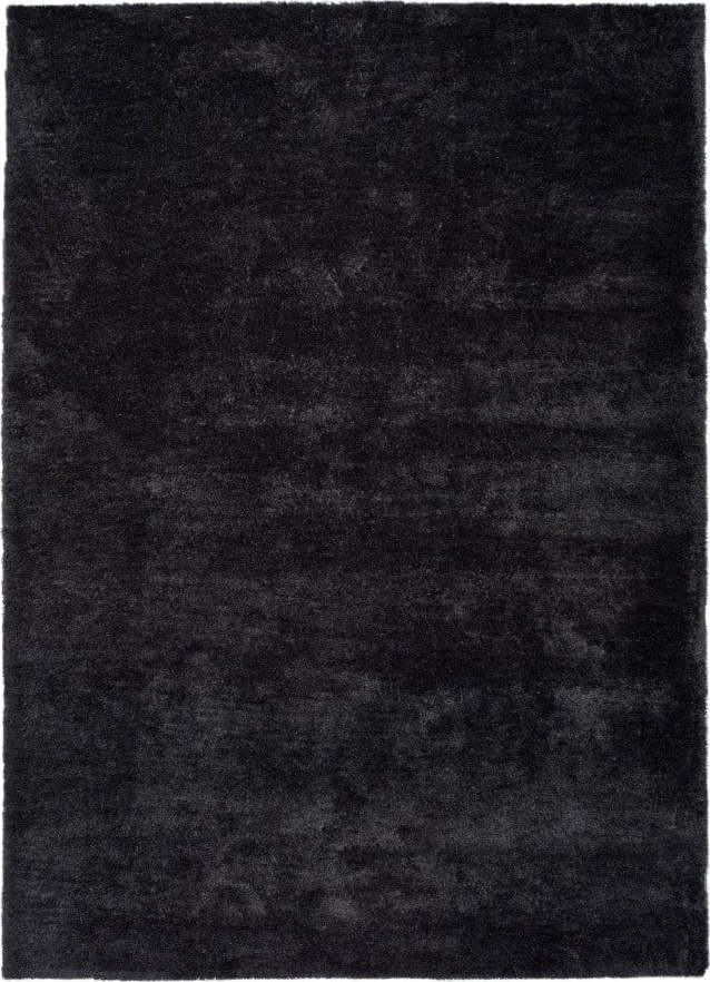 Antracitově černý koberec Universal