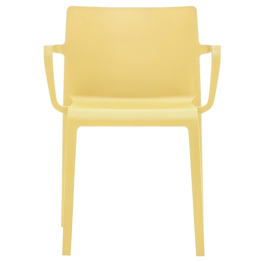 87Pedrali Žlutá plastová jídelní židle Volt 675