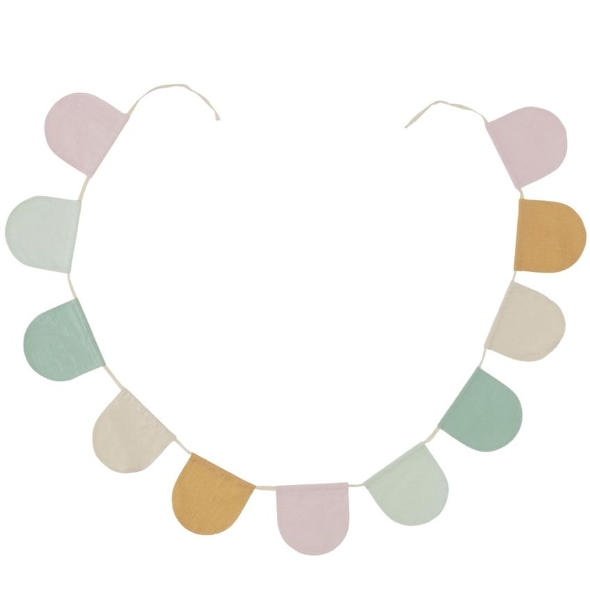 Pastelově barevný látkový závěsný dekorativní řetěz