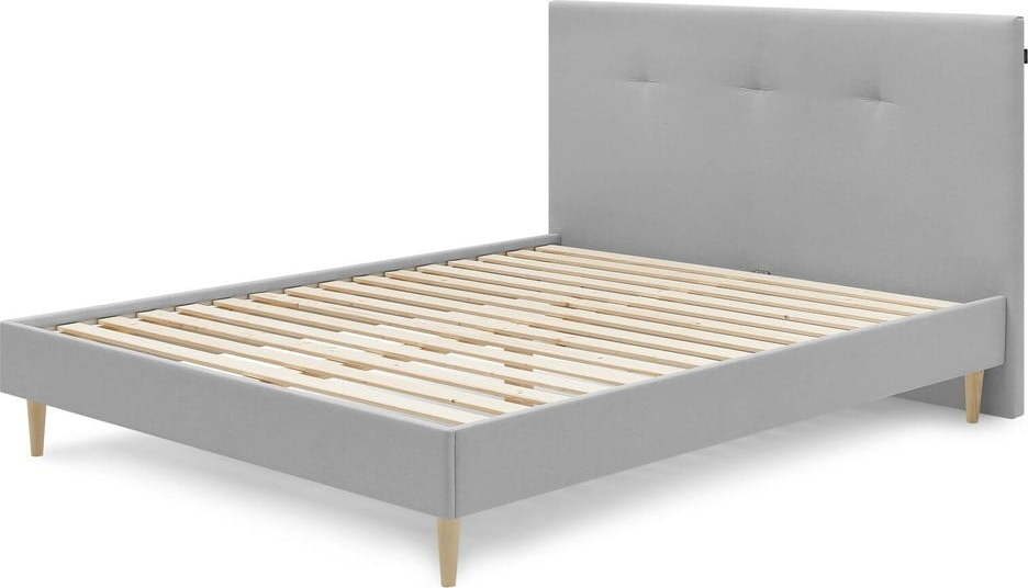 Světle šedá čalouněná dvoulůžková postel s roštem 160x200