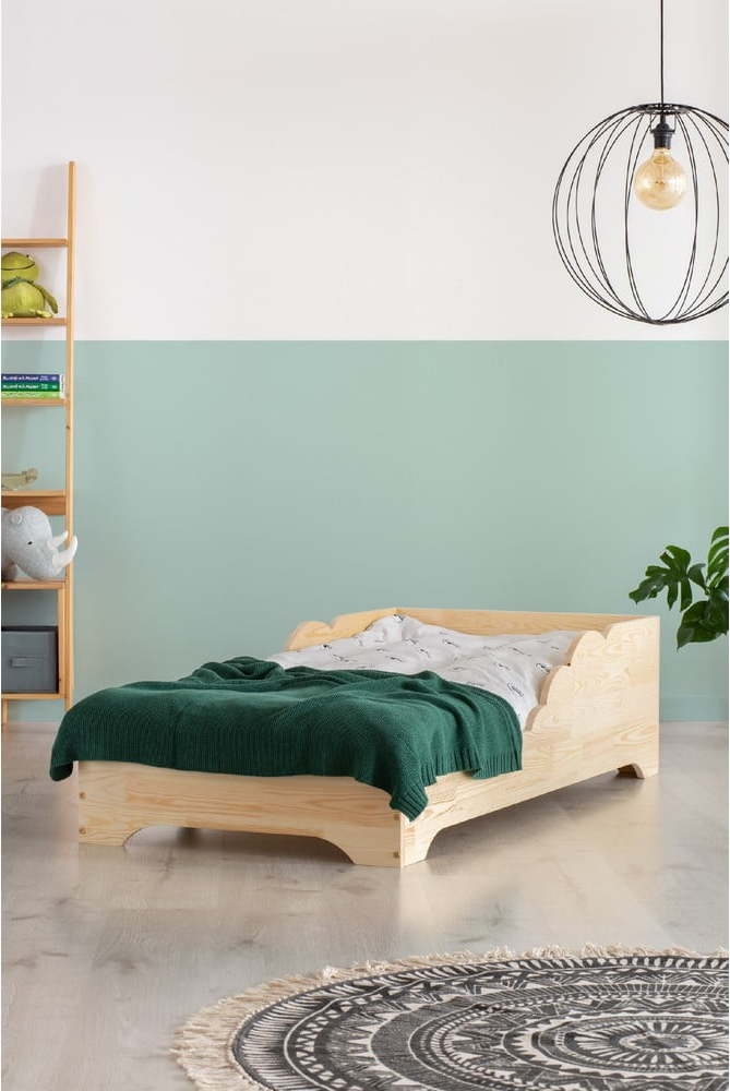 Dětská postel z borovicového dřeva 70x160 cm
