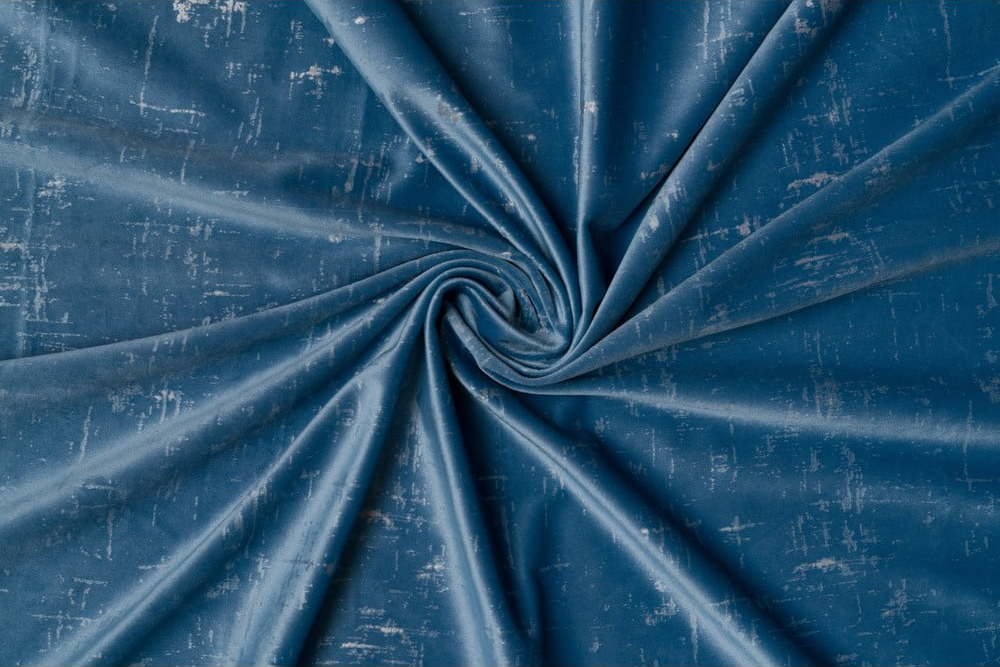 Modrý zatemňovací závěs 140x260 cm Scento